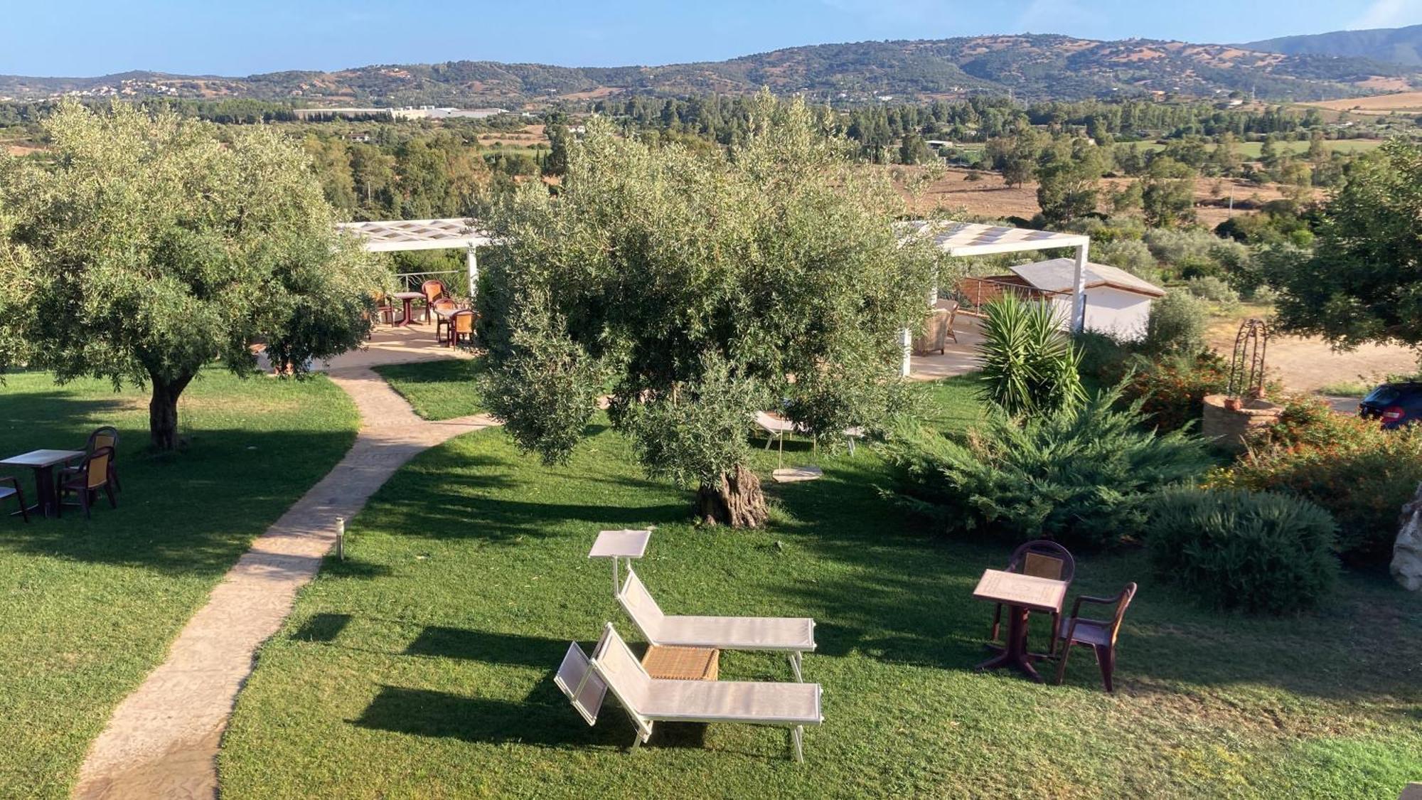 Hotel Essenza Di Mirto La Caletta Dış mekan fotoğraf