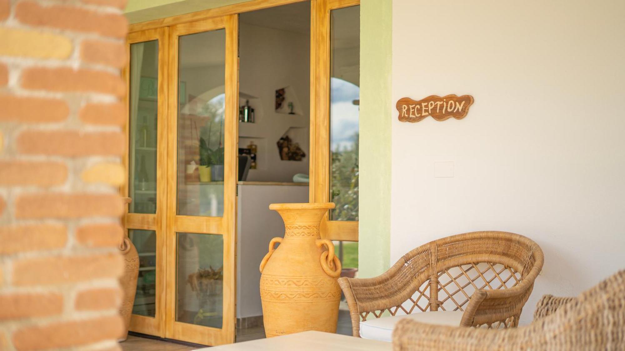 Hotel Essenza Di Mirto La Caletta Dış mekan fotoğraf